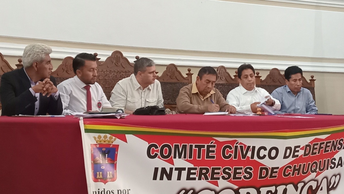 Reunión de los dirigentes de seis comités cívicos del país. Foto: RRSS