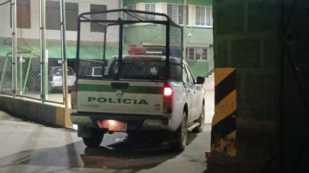 El exgobernador del penal de Uyuni fue trasladado hasta celdas policiales en Oruro. Foto: La Patria