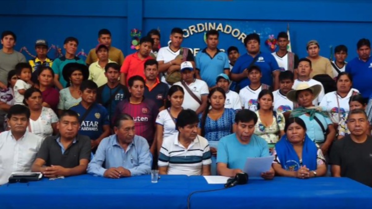 Evo Morales y el representante del FPV, Eliseo Rodríguez. Foto: captura