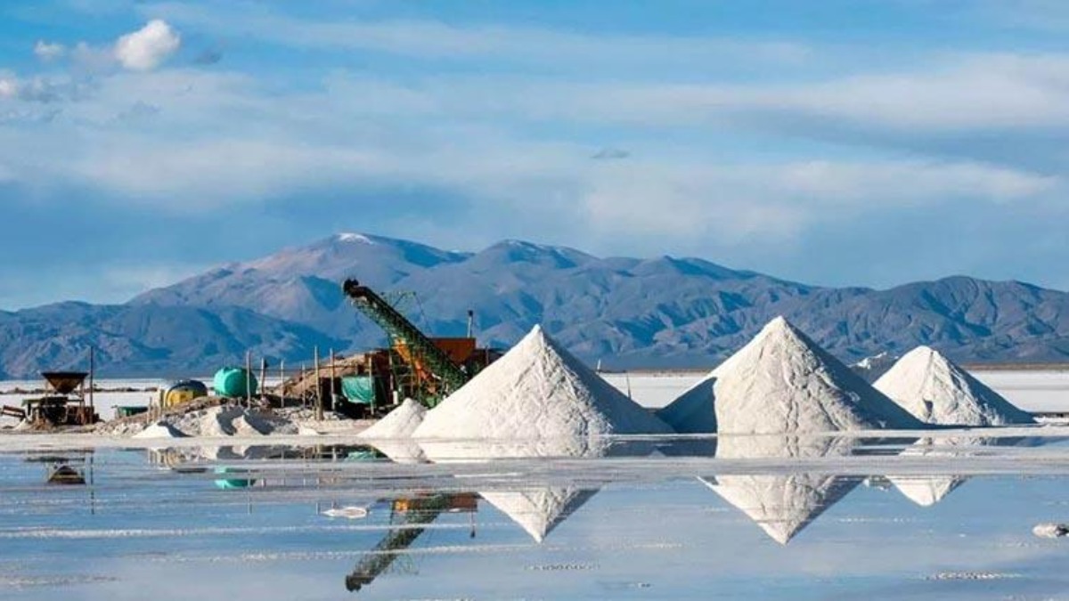 Explotación de litio en el Salar de Uyuni, departamento de Potosí. Foto: Internet