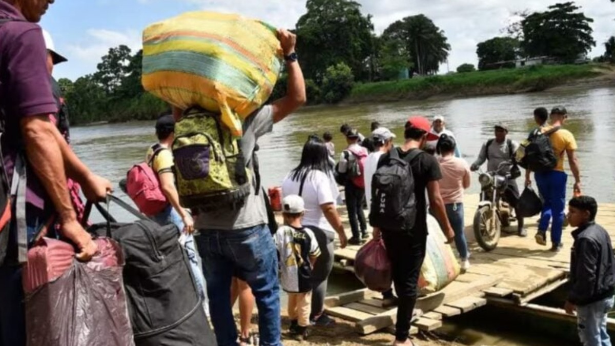 Migración tras la violencia desatada en Catatumbo, Colombia.