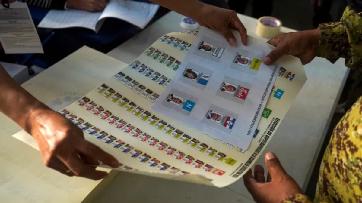 Papeleta de votación de las últimas elecciones celebradas en El Salvador.