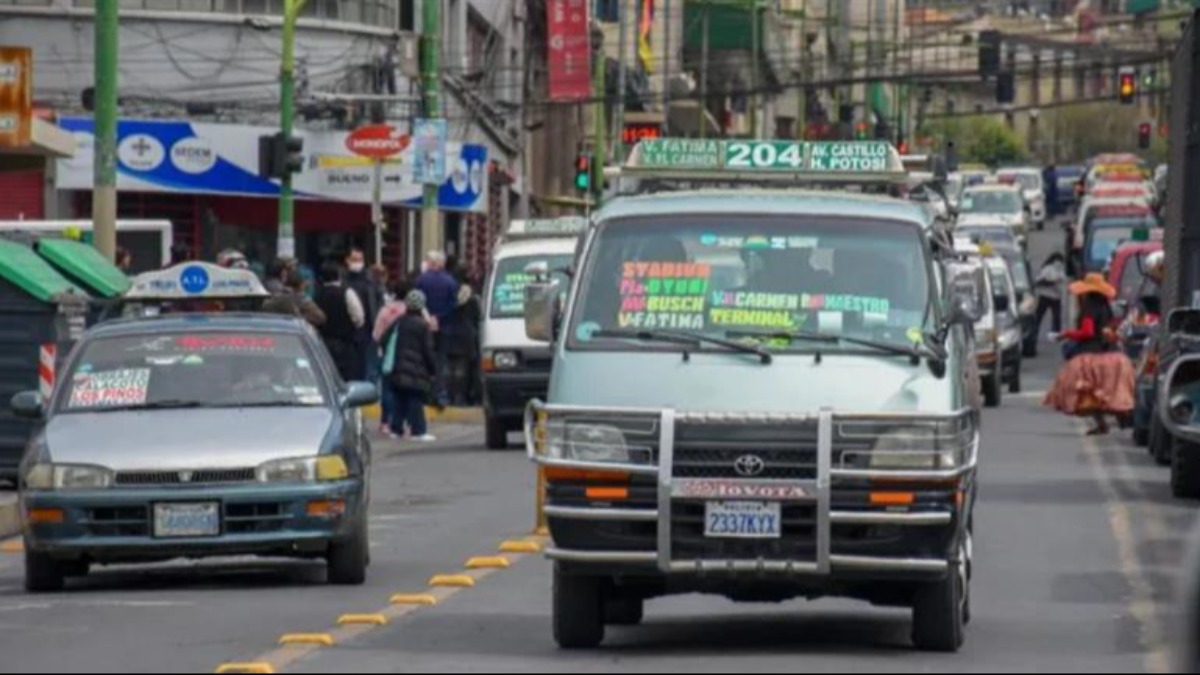 Desde la semana pasada se incrementó el pasaje urbano en La Paz. Foto: Internet