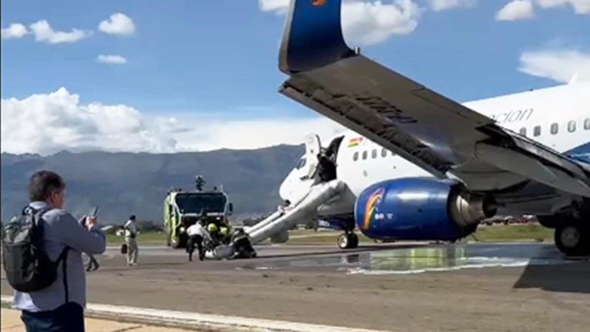 El 27 de enero, los pasajeros del vuelo OB648 de BoA fueron evacuados de emergencia. Foto: Captura