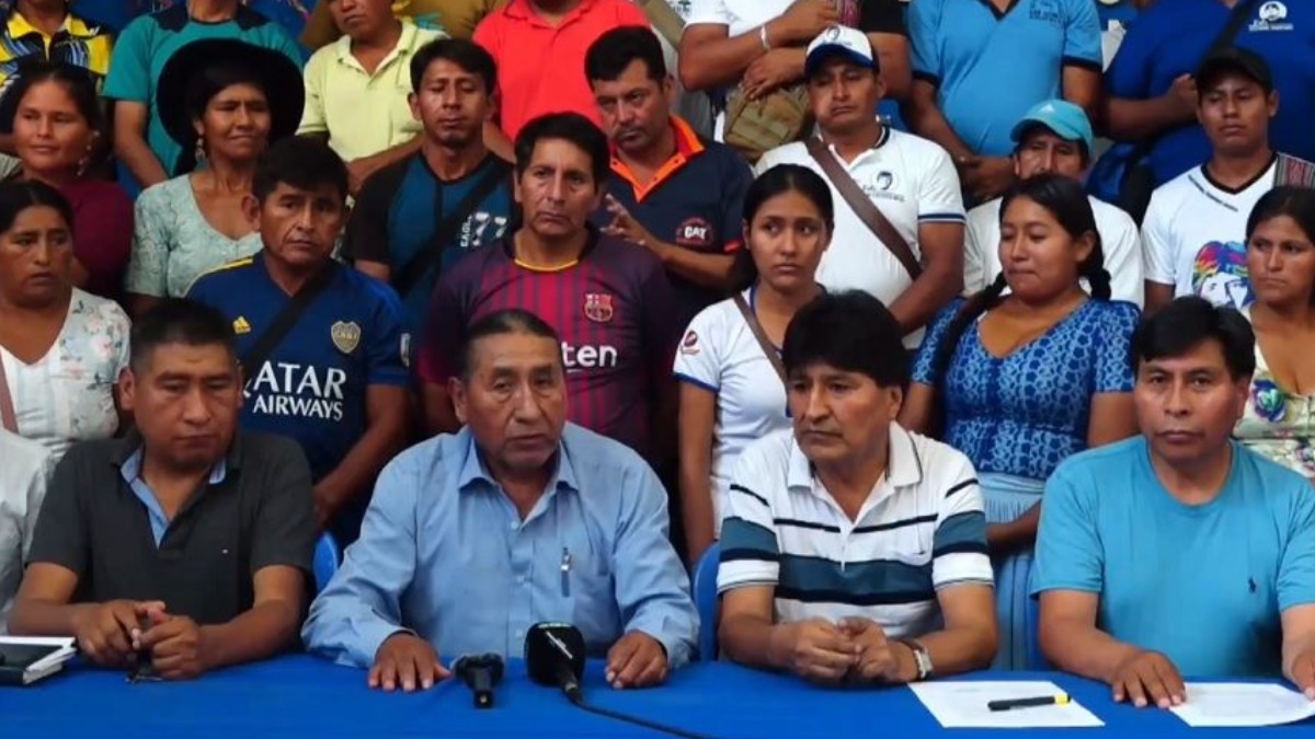 Evo Morales y el FPV firmaron un acuerdo para participar en las elecciones. Foto: Captura